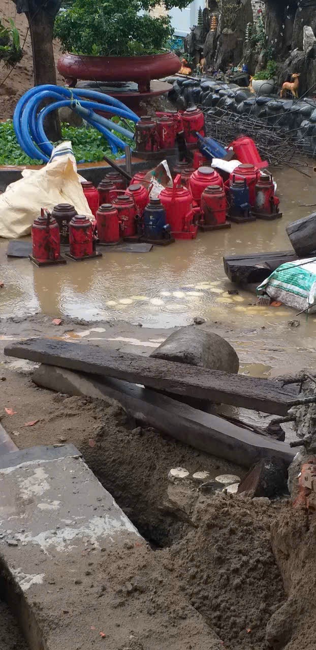 Tại sao phải Nâng nhà lên cao