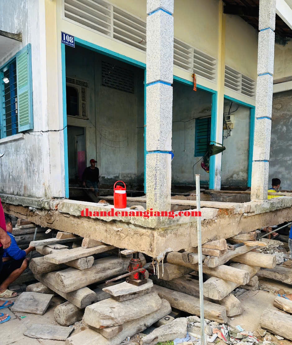Nâng Công trình nhà ở Long Xuyên